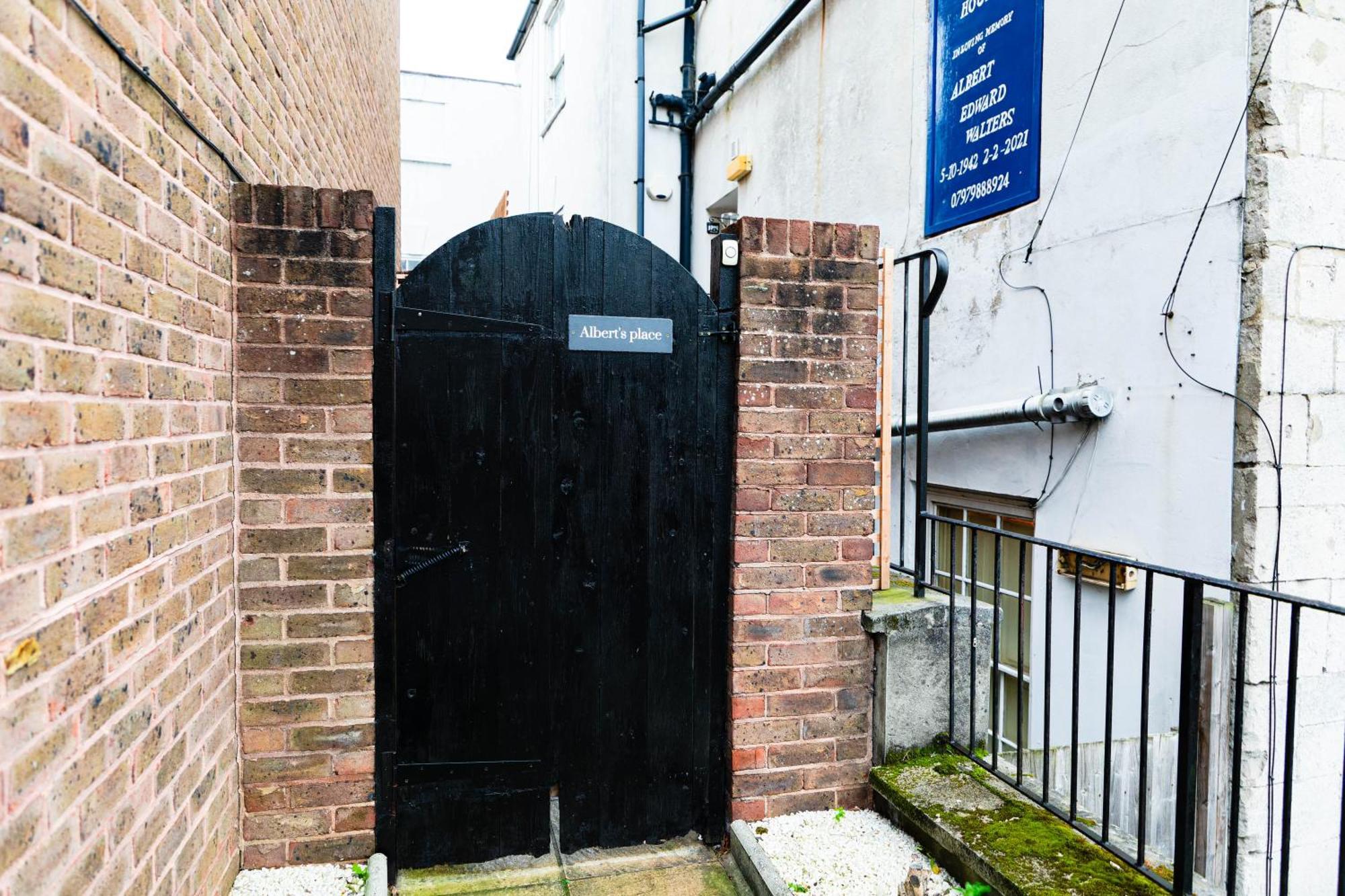 Albert'S Place Weymouth Esterno foto